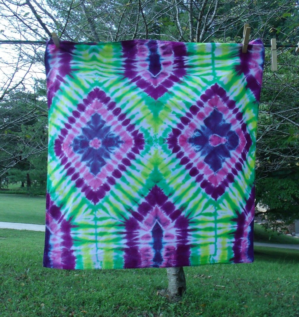 Tie dyed Bandana / One of a kind Head Scarf / Hand Dyed Tribal Diamond Scarf