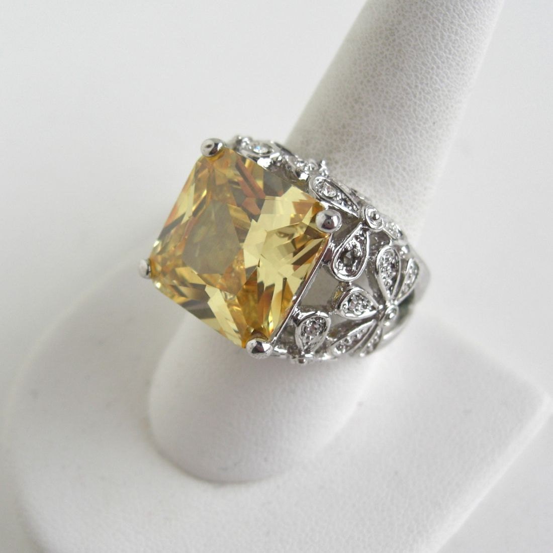 Chunky Yellow Radiant Cut Ring - Large w/ Silver Flowers