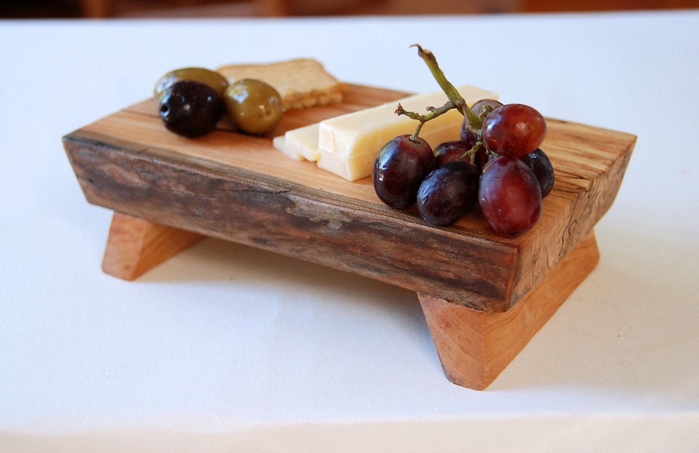 Engraved Cutting Board Spalted Maple Footed Platte Father's Day Cutting Board
