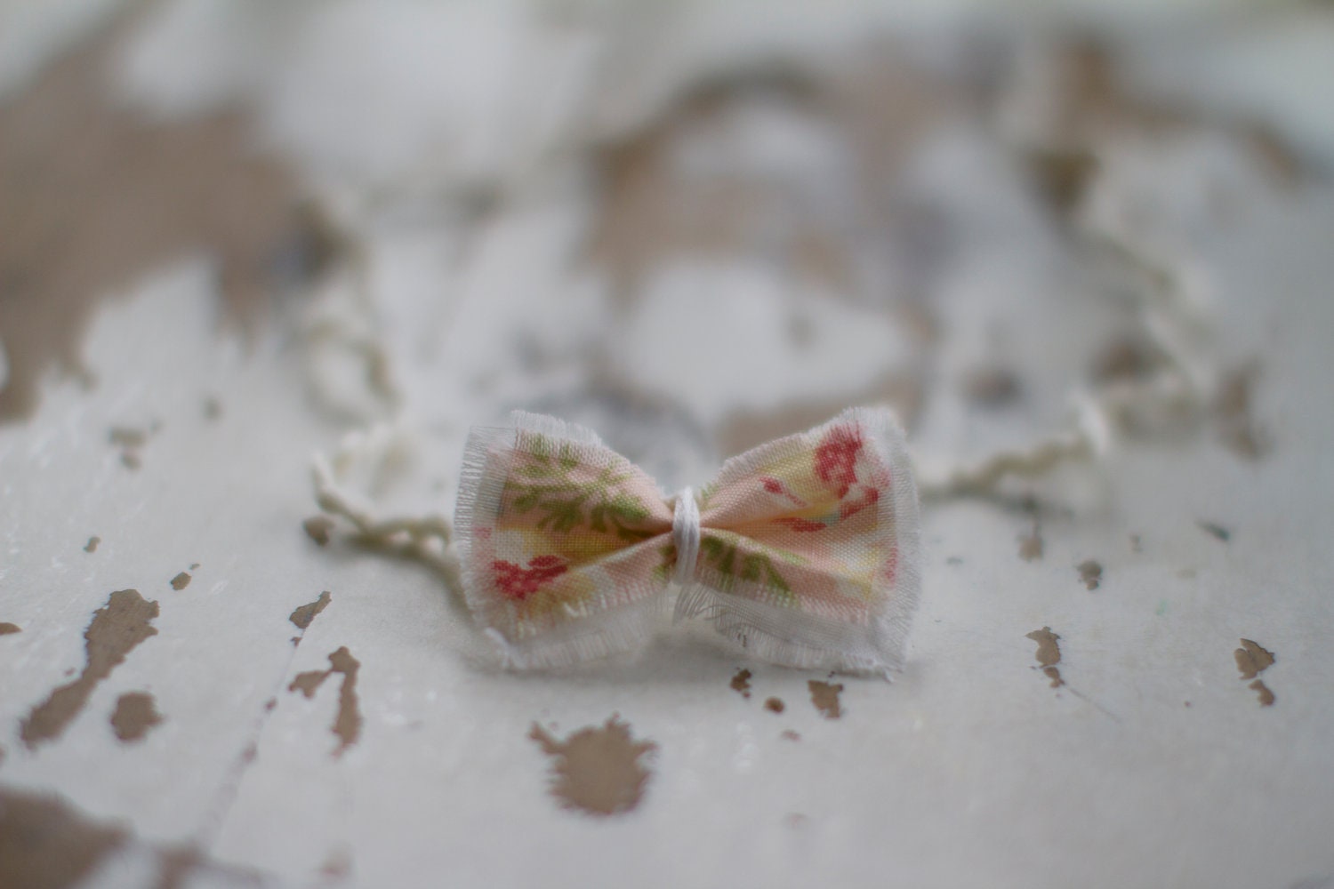 tenley . pink floral (shabby fabric bow)