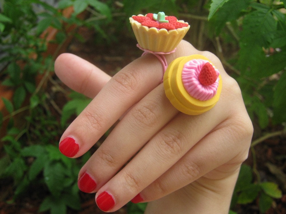 Strawberry tart Eraser Ring