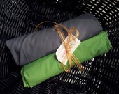 Green fitted crib sheet