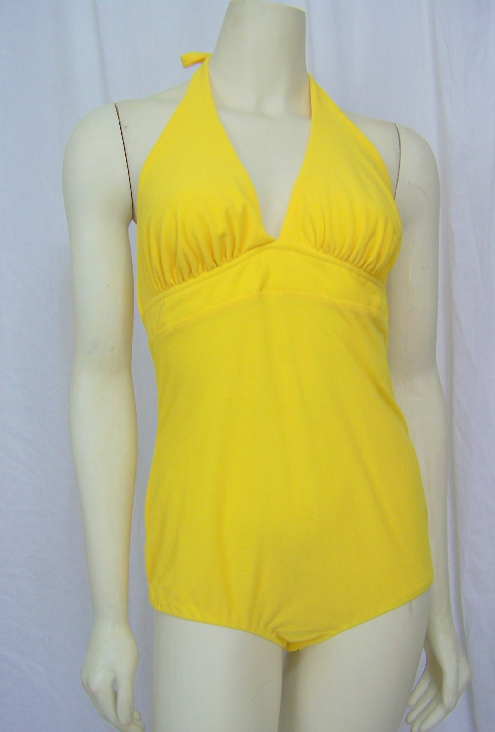 Vintage 1970s halter bodysuit leotard yellow tie neck Snaps Bombshell Marilyn Monroe Jubilee