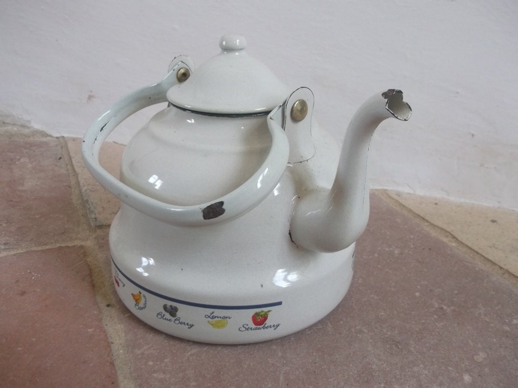 French Vintage Kettle
