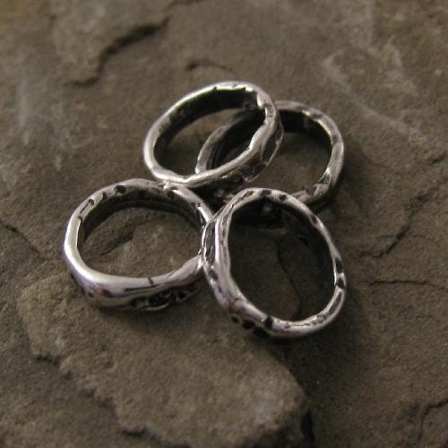 10 Artisan Jump Rings in SS Small, Organic Closed Connector Links 8mm Rustic and Lightly Oxidized - L60a