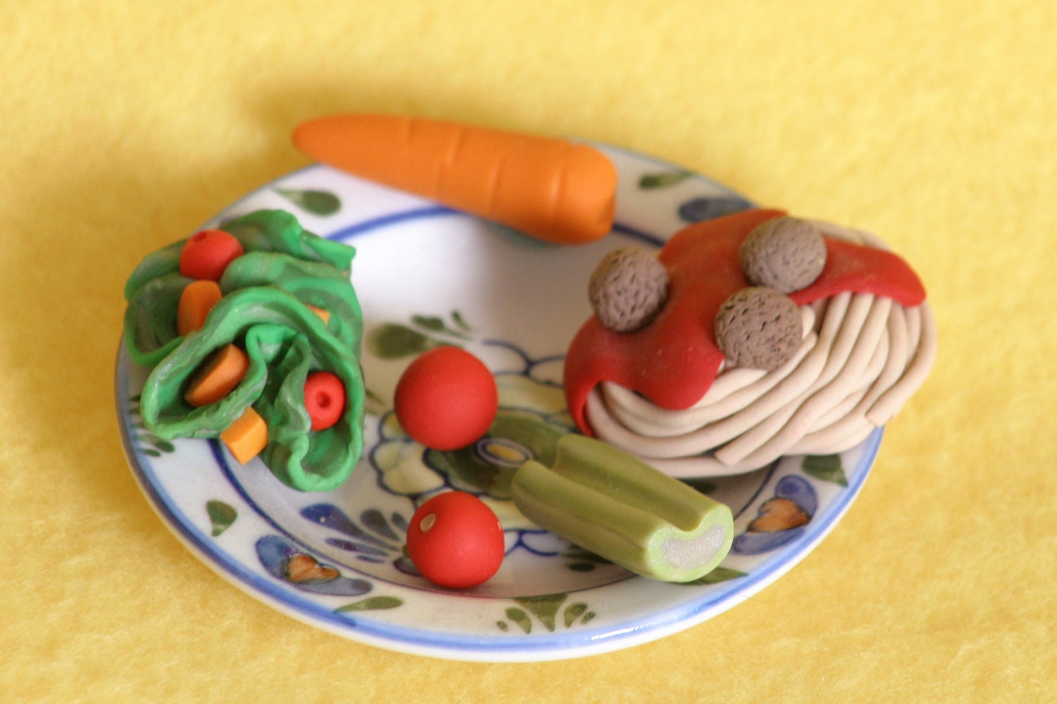 doll food set