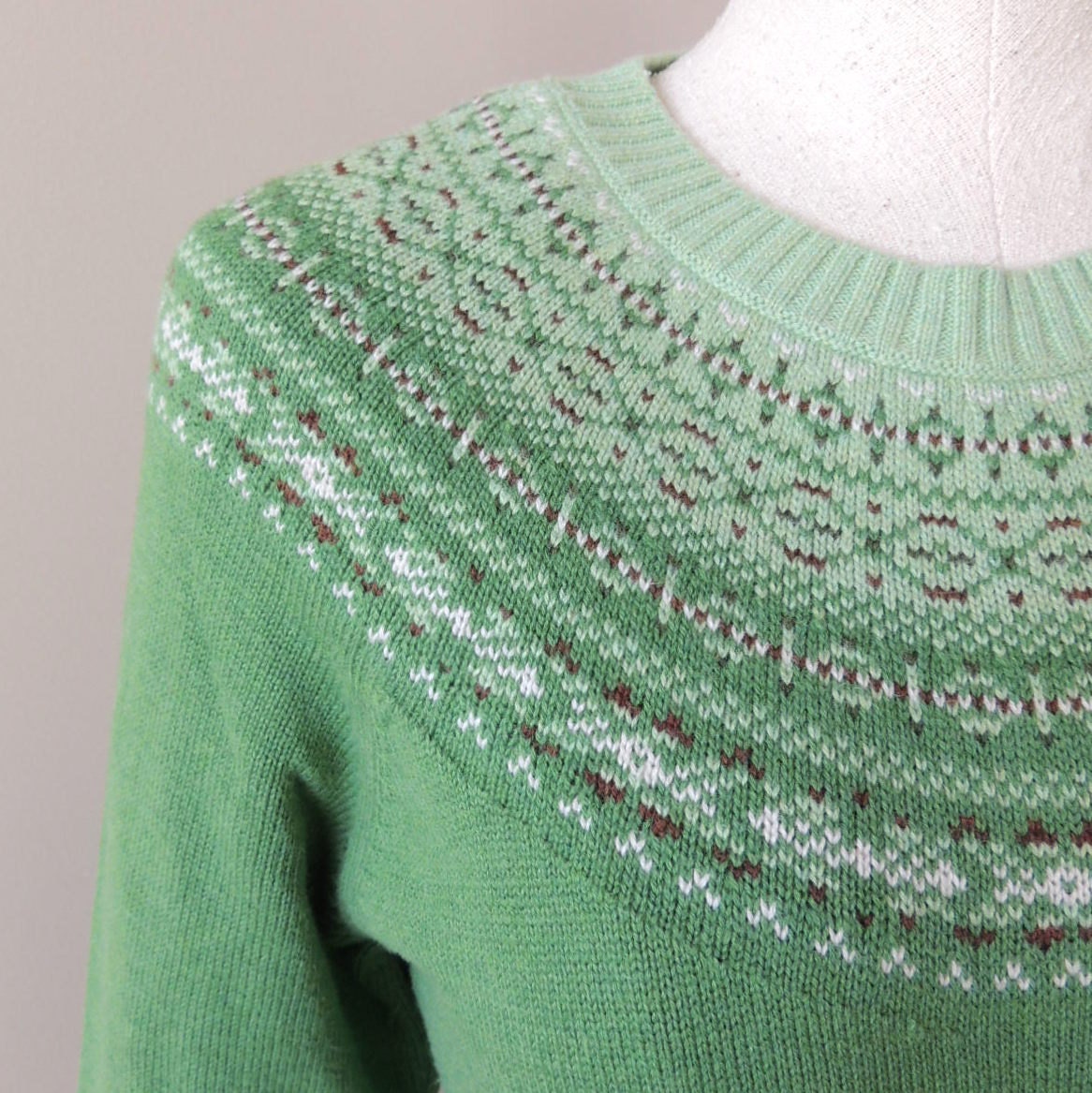 Womens Green Sweater