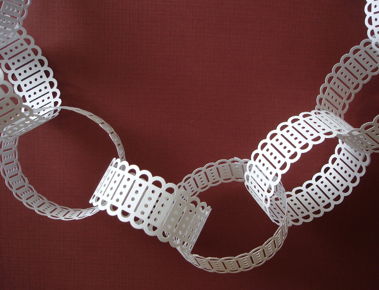 Wedding White Linked Paper Chain Garland Kit - 5 ft - wedding, showers, birthday party, holidays - NoG5