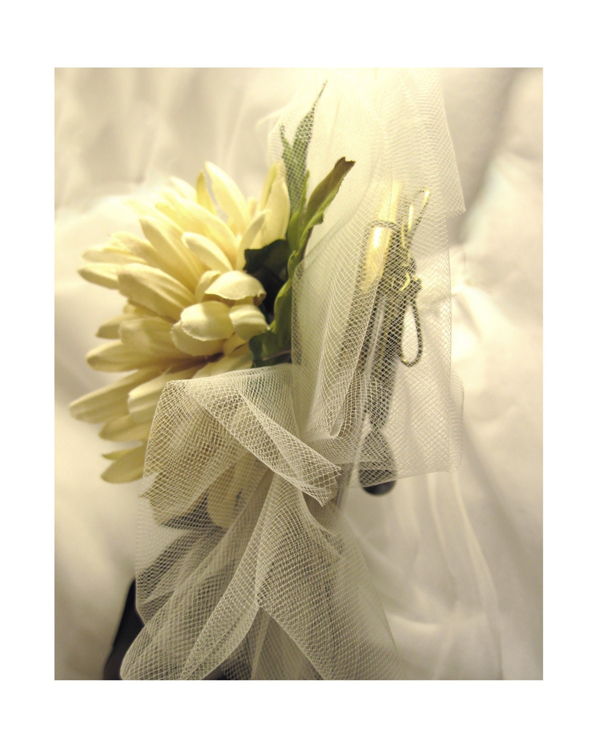 Chrysanthemum Blossom, Wedding Bouquet, Silky Beige Mum Blossom, For Bride, Bridesmaid, Or Maid of Honor, Ready Tp Ship