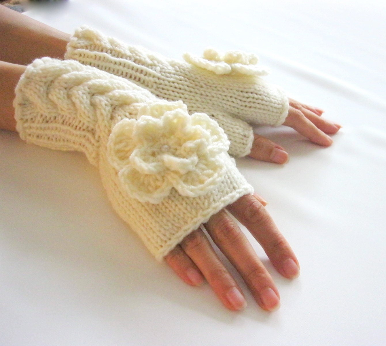 IVORY Fingerless Gloves, Merino Wool Mittens, Arm Warmers with cable pattern and crochet flowers, Hand Knitted, Eco Friendly