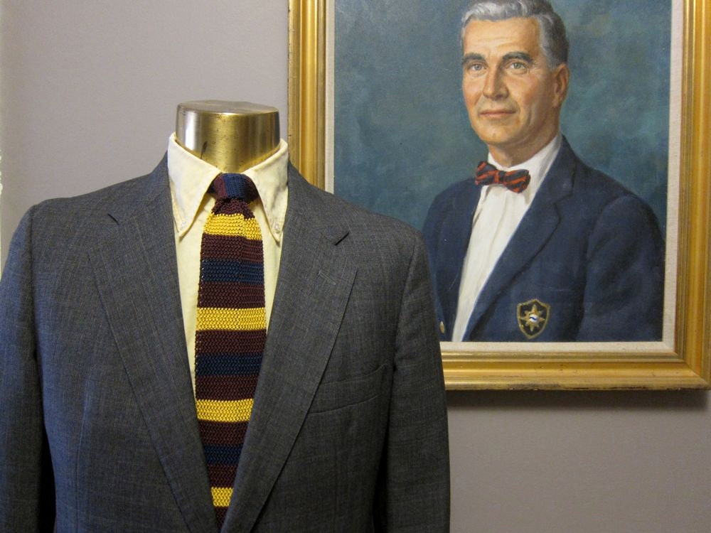 Vintage Gray Worsted Glen Plaid Two Button Suit 39R by The Harvard Cooperative Society