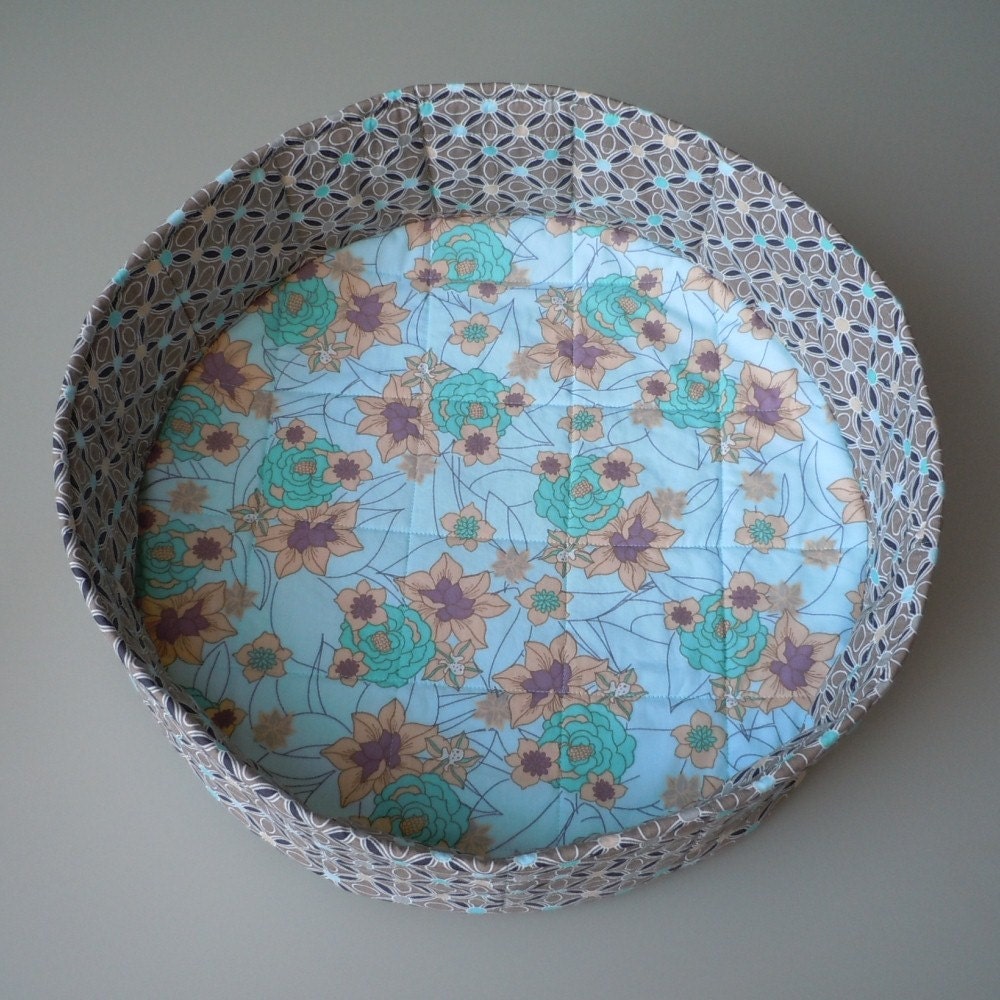 SALE Cat Bowl Bed in Art Gallery Cotton Fabrics