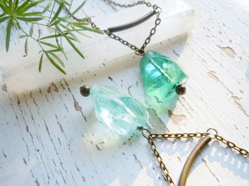 Raw Crystal Gemstone Necklace - Aqua Quartz- Boho Chic - Tribal Wear - Geometric -Feminine - Earthy - Rustic - Simple Necklace