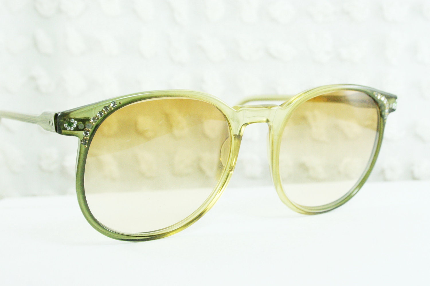 80s Oversize Sunglasses 1970s Rhinestone Sunglasses Womens Translucent Green Two Tone Fade 54/20 Optical Quality Frame