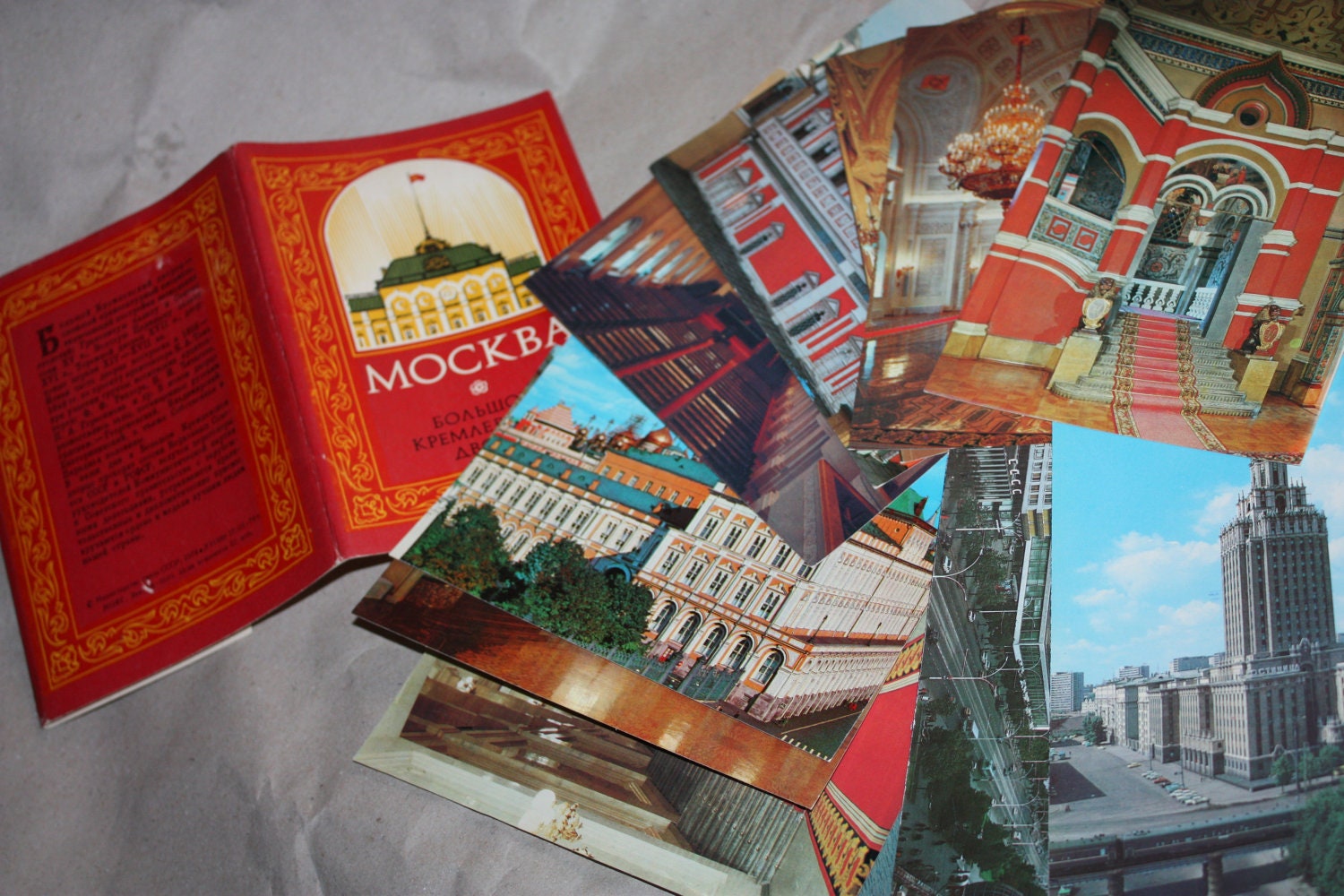 Vintage Color Photograph Postcard, The Moscow Kremlin - Walls and Towers - Postcards