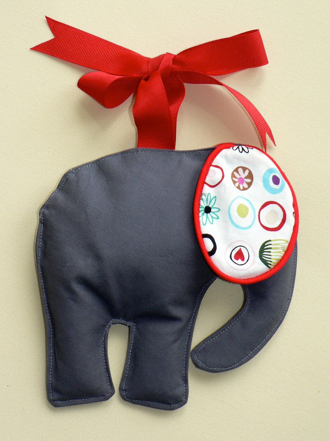 Elephant Lavender Sachet Gray Red