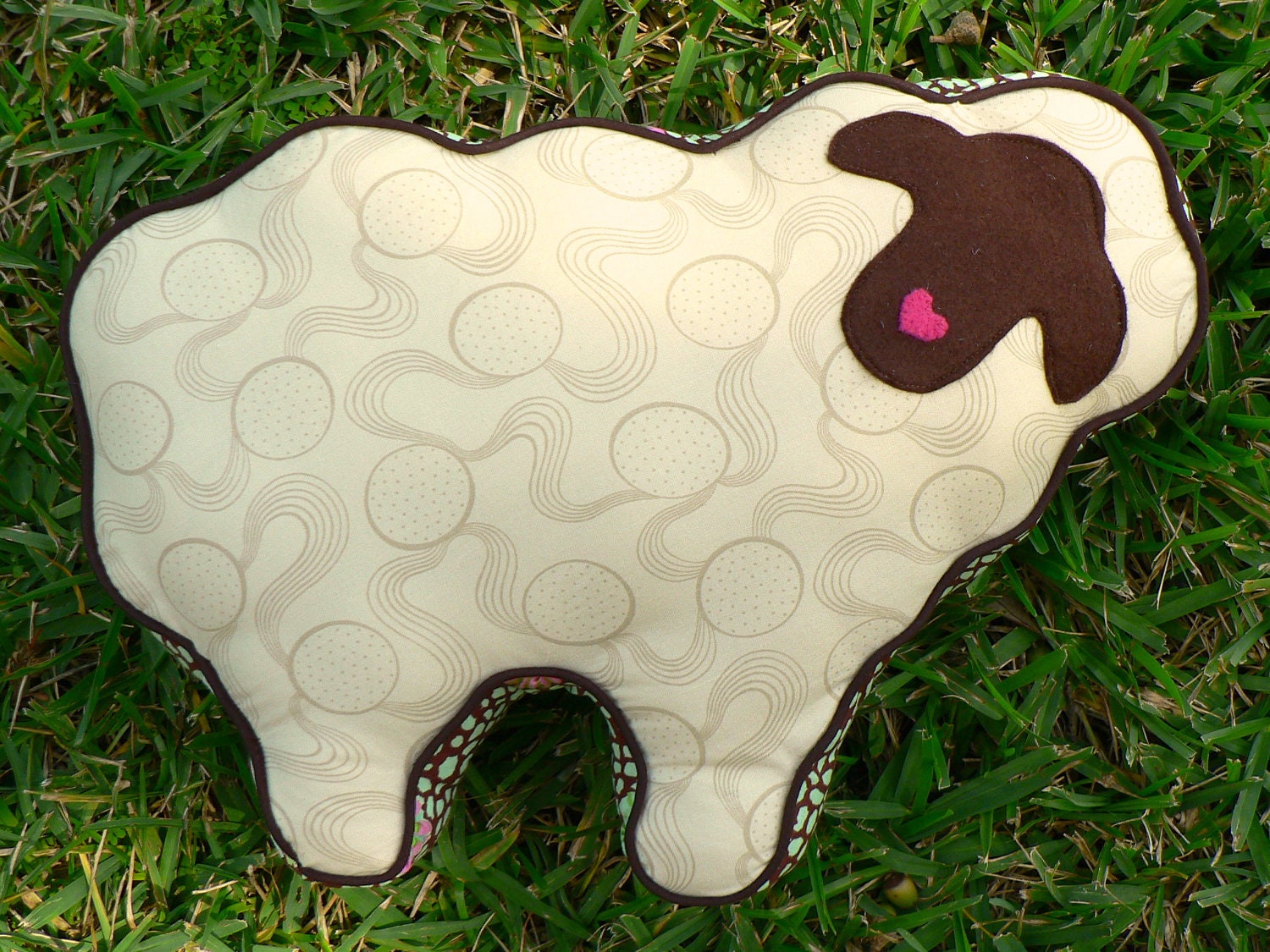 Lamb Pillow Ivory Brown