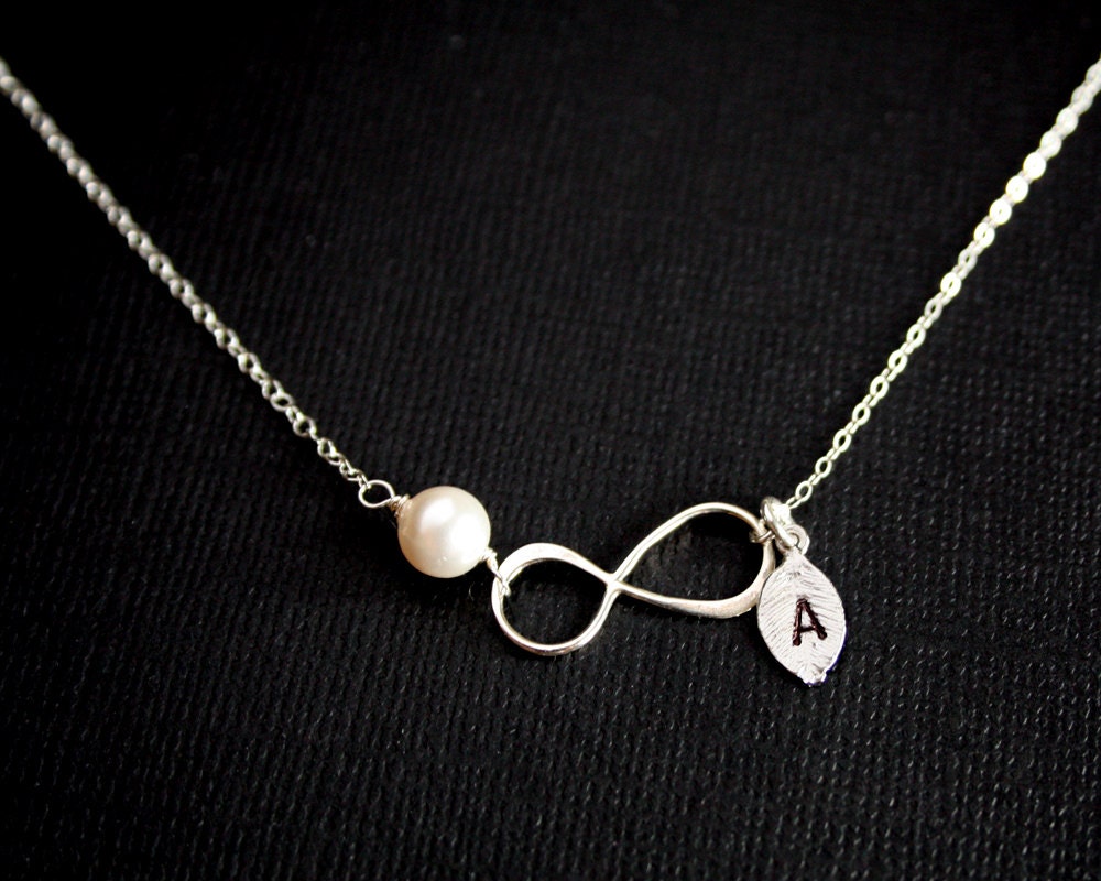 Initial leaf Infinity necklace with pearl, STERLING SILVER eternity necklace - figure 8 necklace, family necklace, figure eight