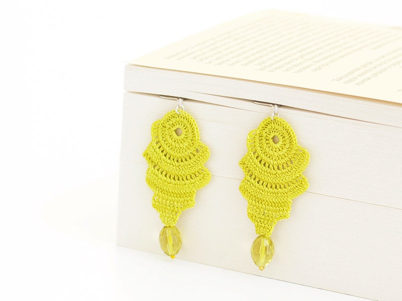 Crochet Bohemian Chic Dangle Earrings in Lime Green Crystal Varnished Hippie Boho Gypsy Style Jewelry Geometric Abstract