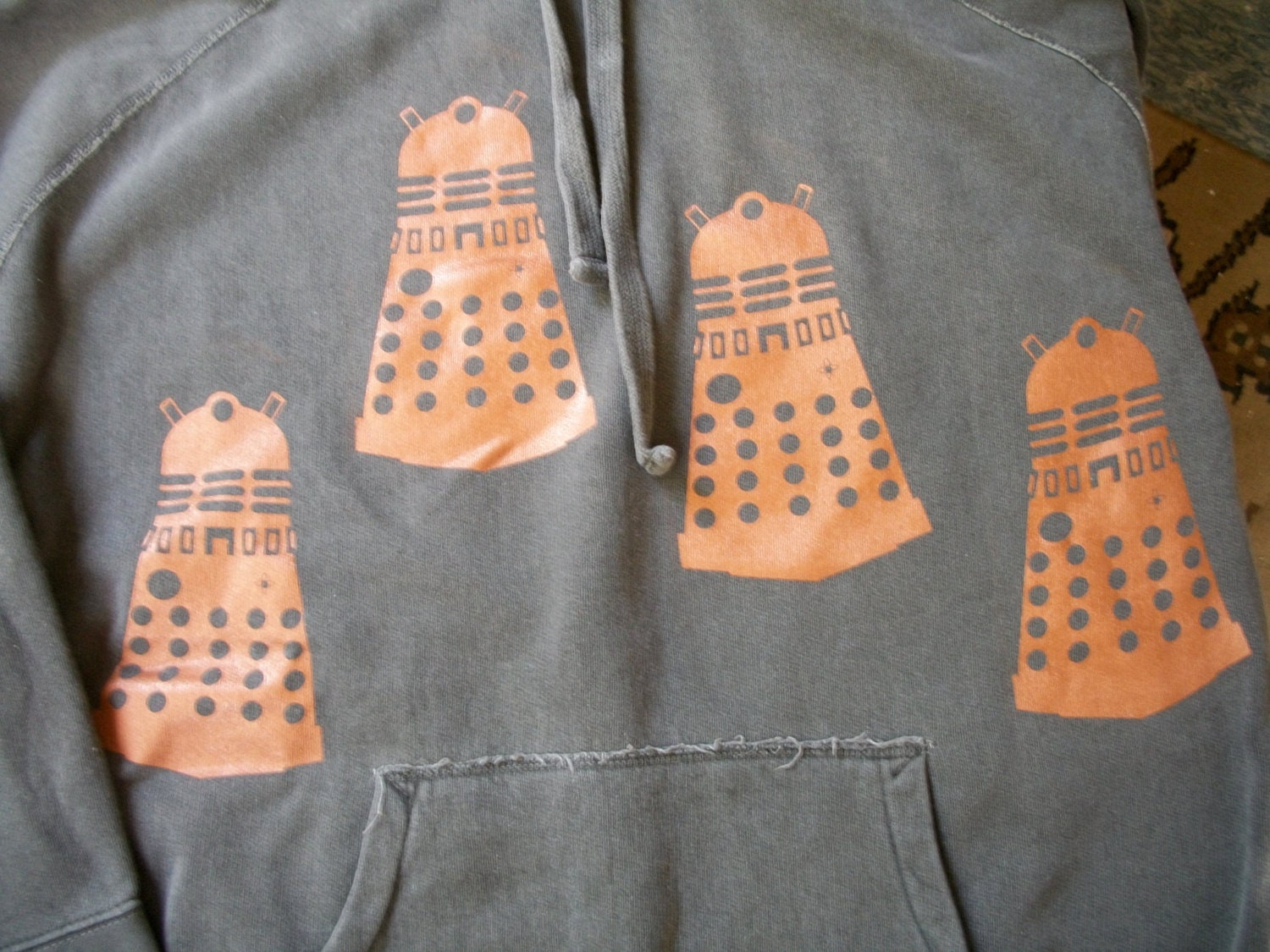 INVASION Hoodie Charcoal Size Extra Large