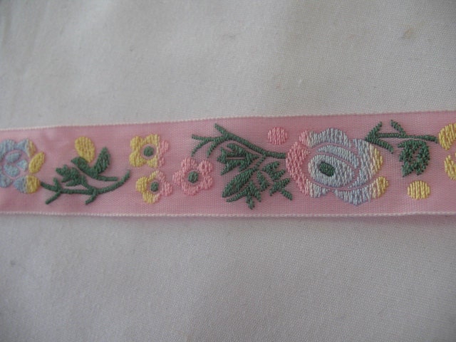 2 yard  STUNNING ribbon embroidered