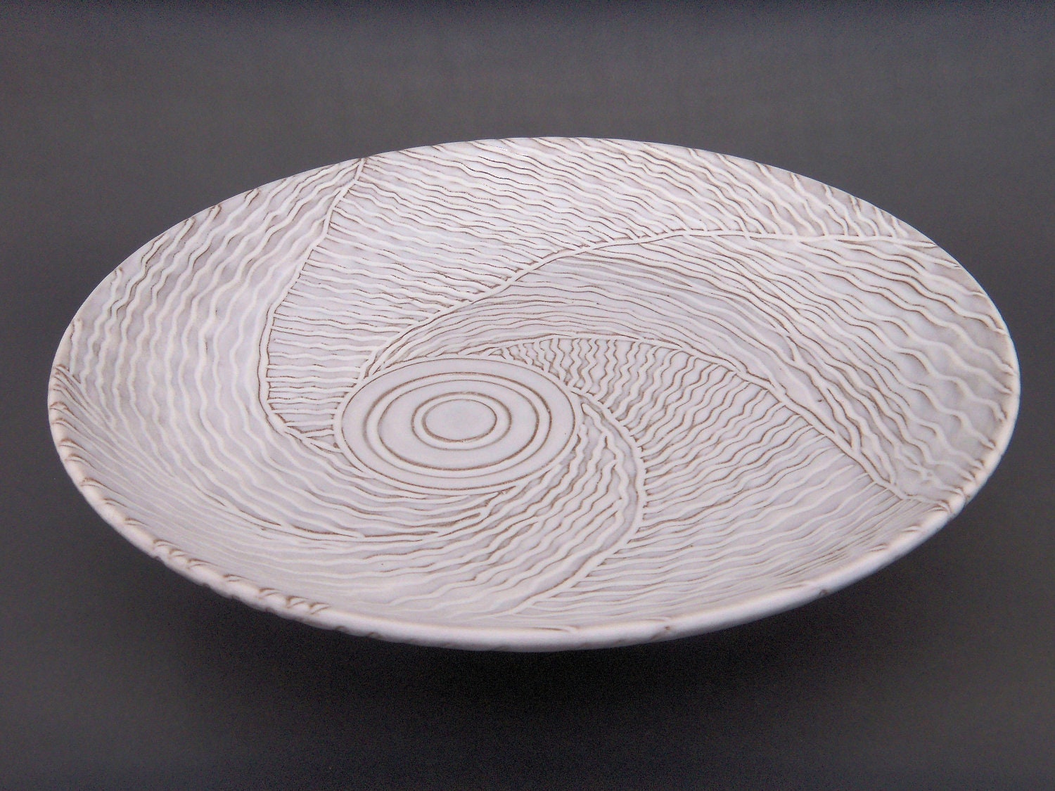 White Off-Center Hand Carved Terracotta Serving Platter
