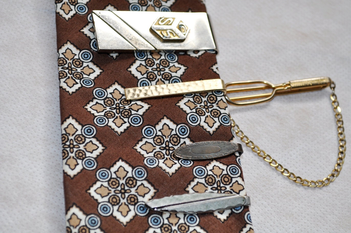 Vintage Men's Tie Money Clips Jewelry Gifts for Men Accessories Under 20 Dollars