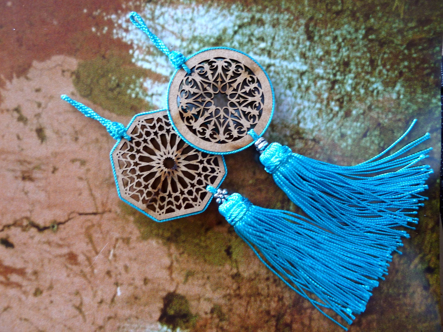 Moroccan art silk tassels - filigree wood cut - moroccan ornaments - set of 2 - turquoise