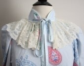 80's Vintage Oscar de la Renta for Swirl Queen Look Floral, Lace Robe. Size Small.