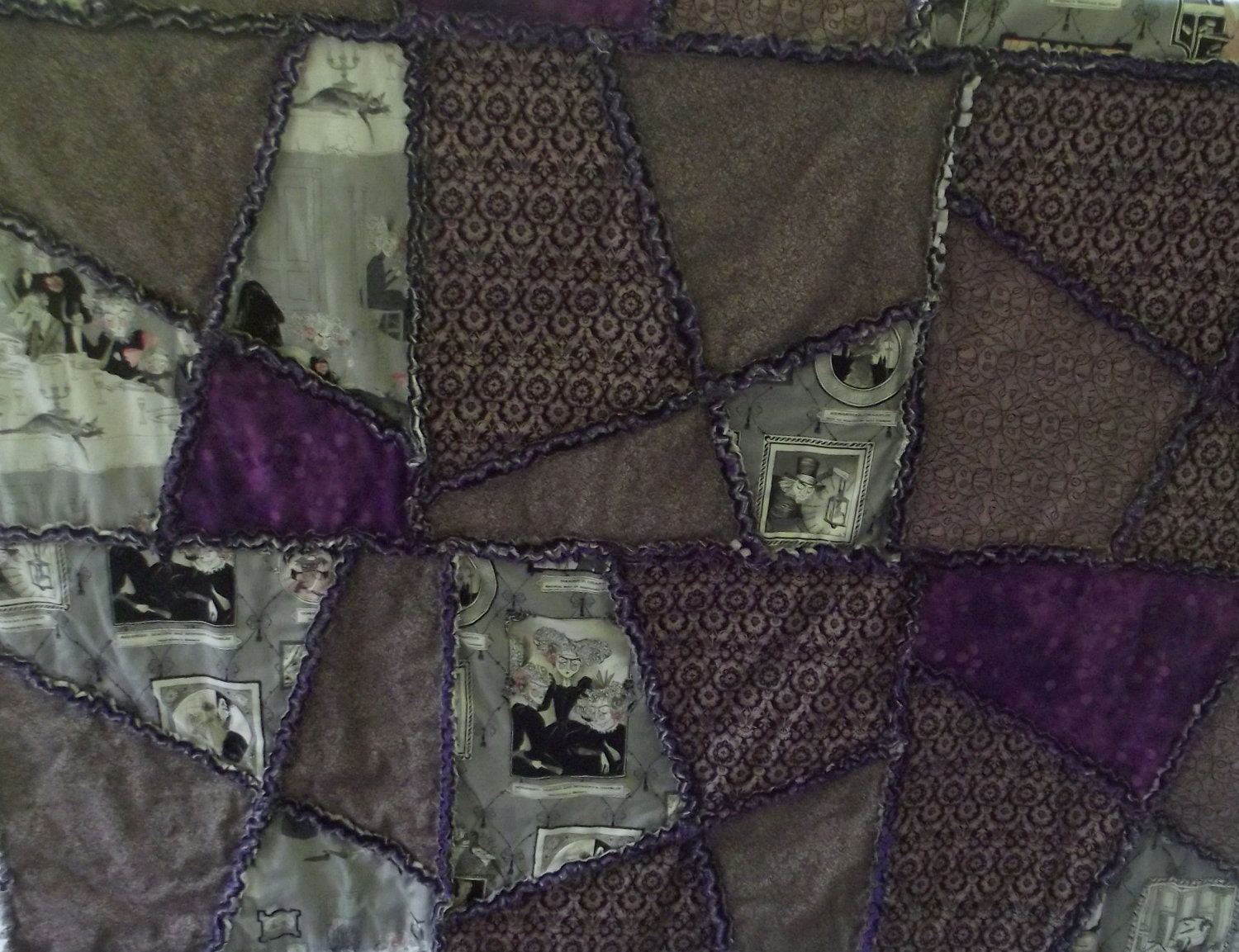 ghastlie halloween crazy quilt, Alexander Henry rag quilt, throw, quilt blanket, reversible