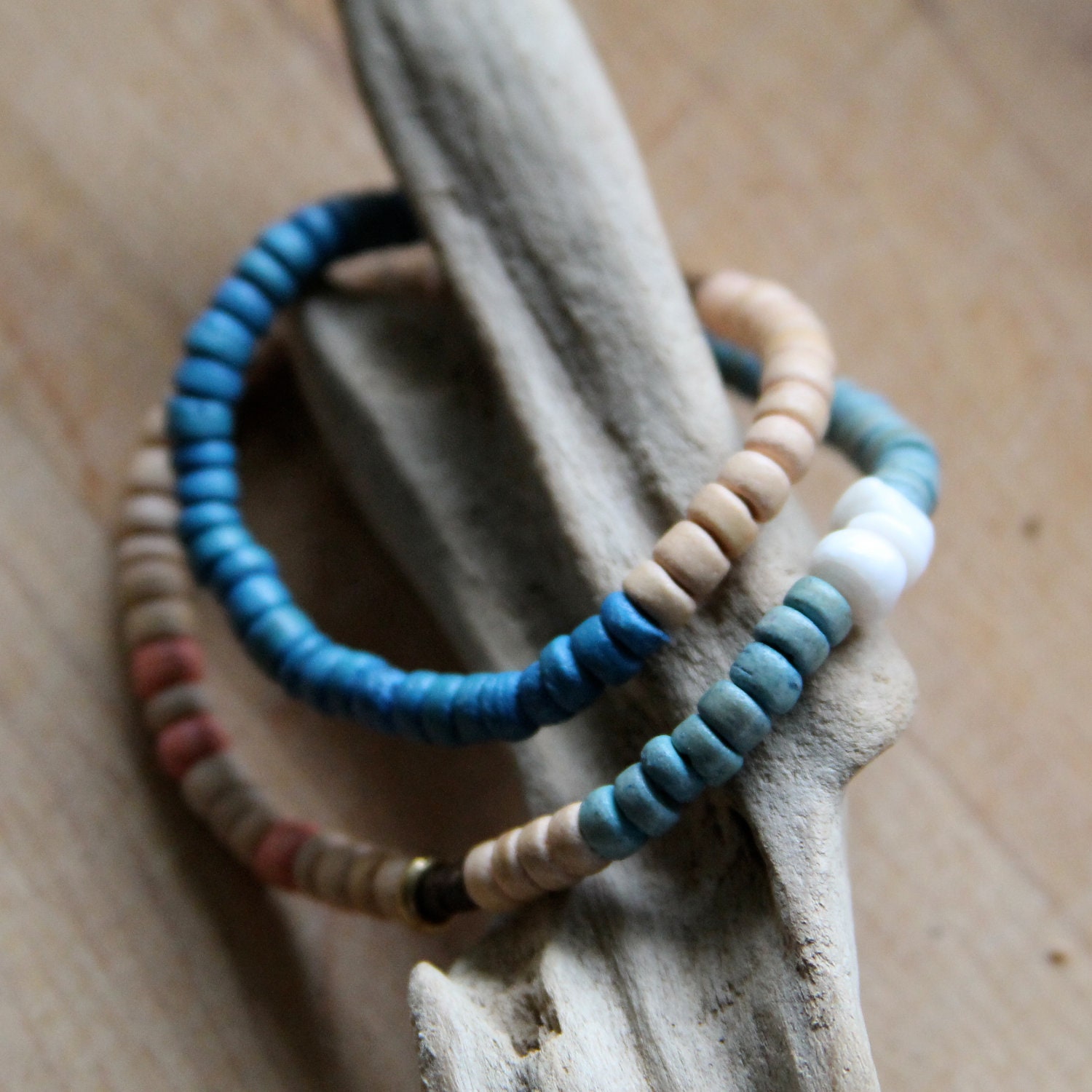 Double Wrap Coco & Puka Shell Bracelet - Sandy Bottom