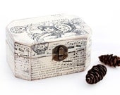 Christmas Wooden Box, Treasury Box , Jewelry box , distressed box , Christmas in July