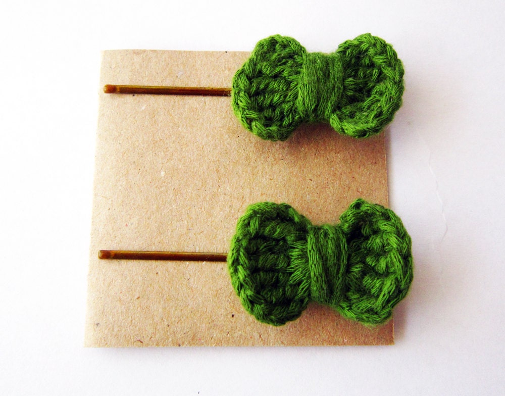 Crochet bow bobby pins, saint patricks day bow hair pin, cute hair accessories for girls and kids, pick your color
