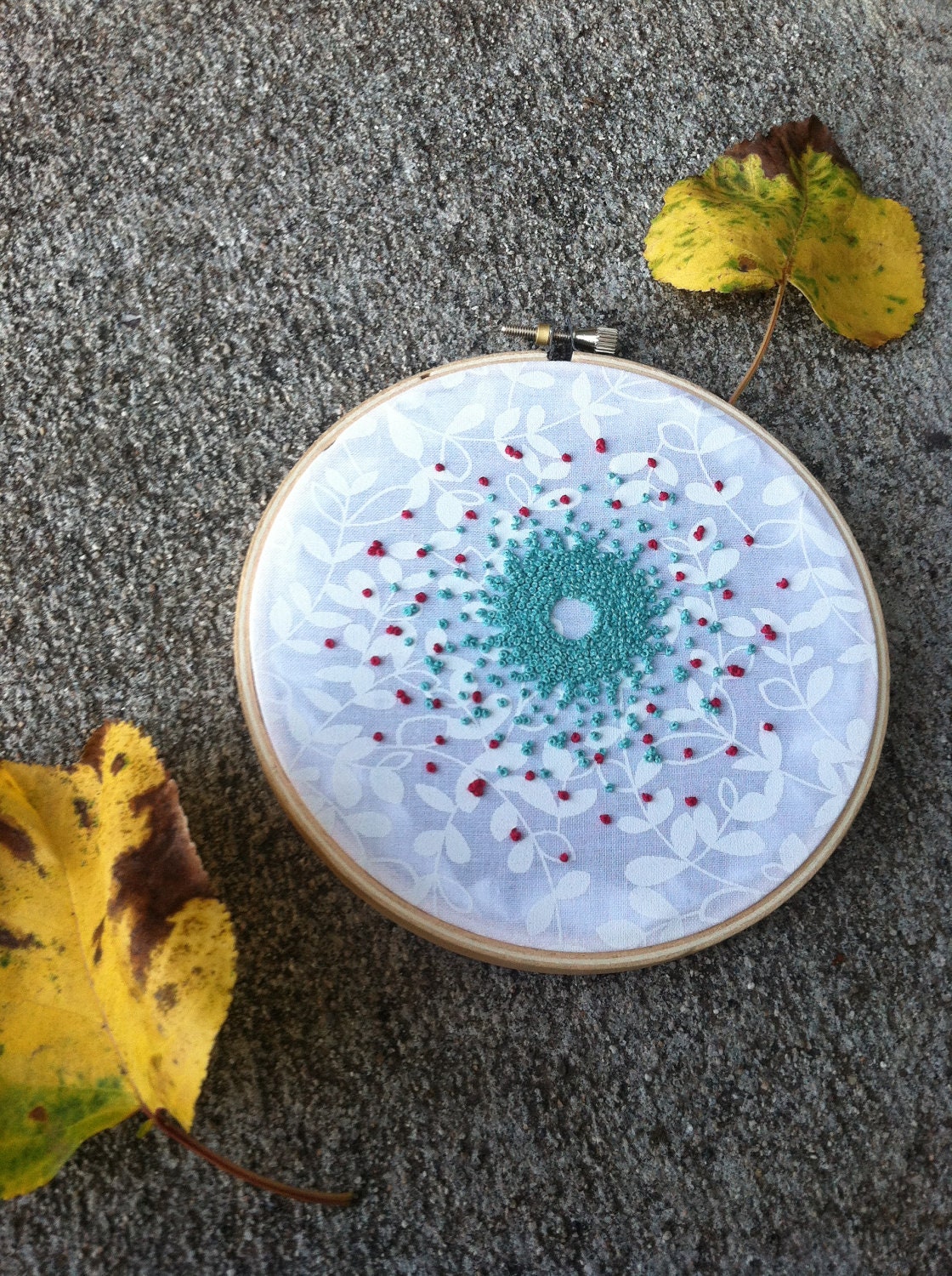 Teal & Red Starburst: Mini Hoop