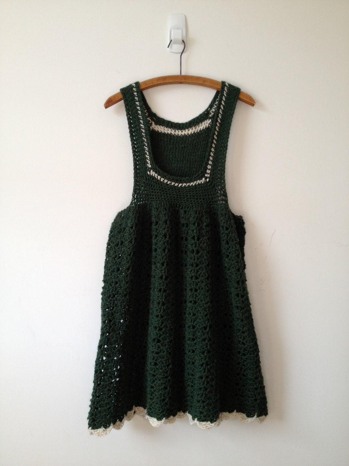 vintage 70s forest green and cream crochet mini dress jumper m