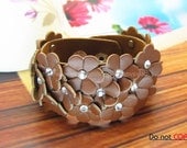 Brown Soft PU Leather Flowers Multi-Crystal Adjustable Cuff Bracelet  Women Bracelet Girl Bracelet 1151S