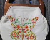 Clearance-vintage Wooden Embroidered Butterfly Handbag