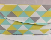 Geometric triangles Round bottom Clutch