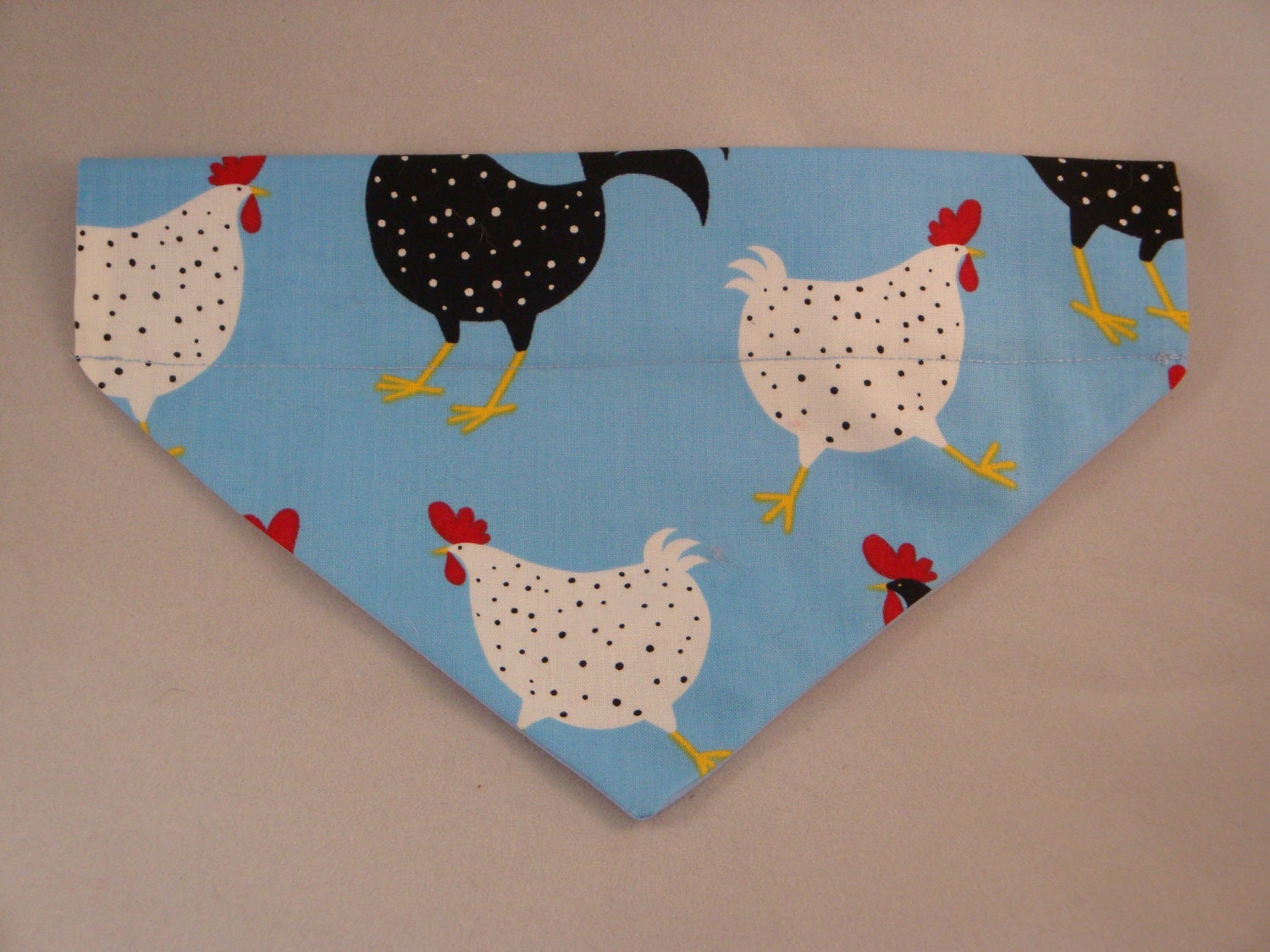 Dog Bandana - Size Medium - Blue Chicken/Hen design