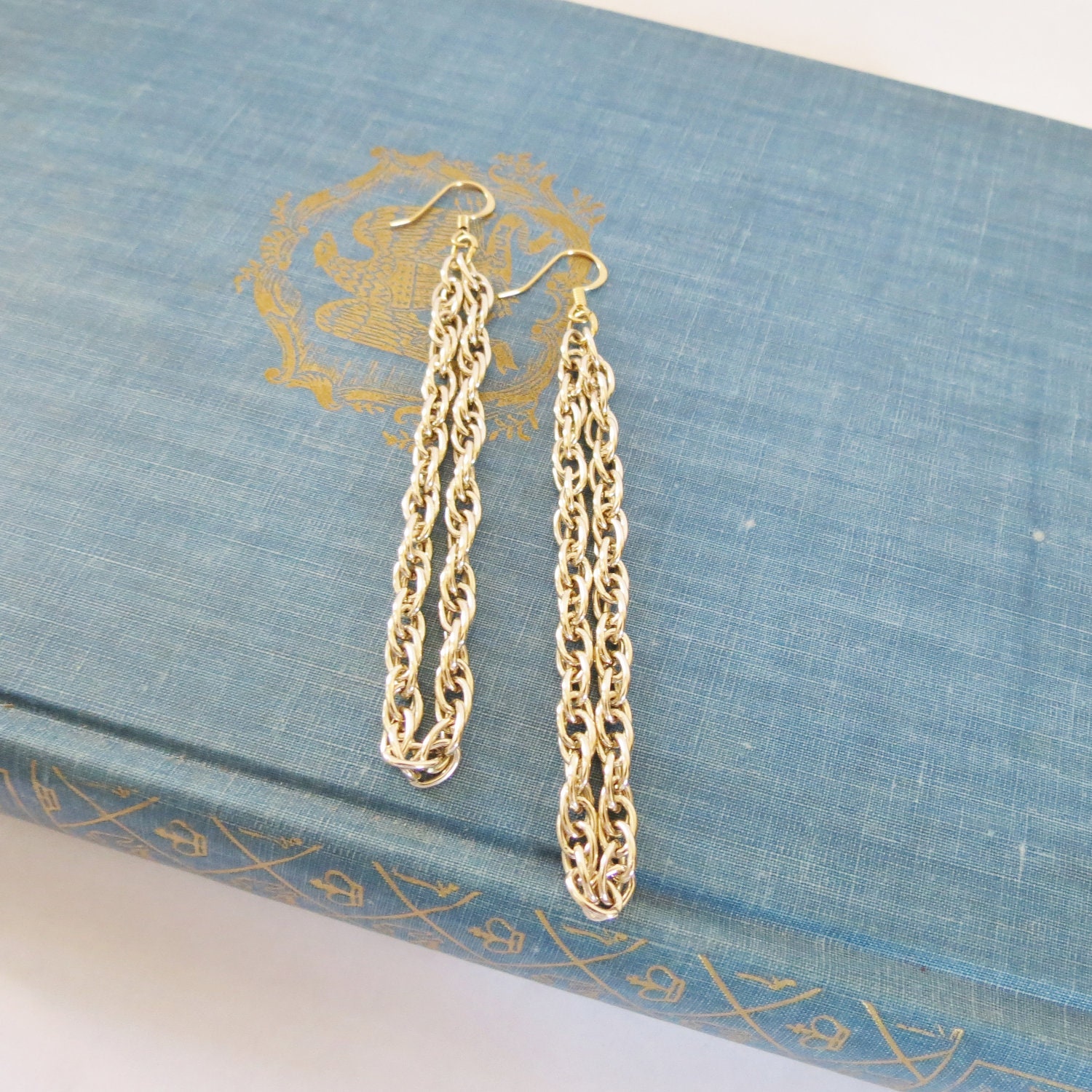 Vintage Inspired Gold Chain Loop Handmade Earrings - atticphilosopher