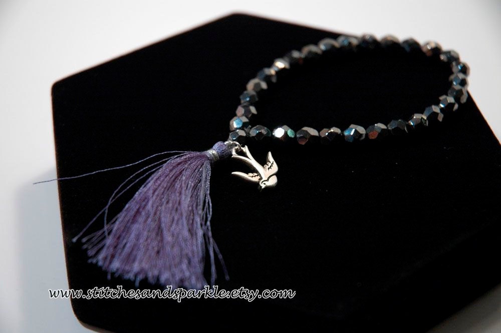 Hematite Bead Stretch Tassel Bracelet