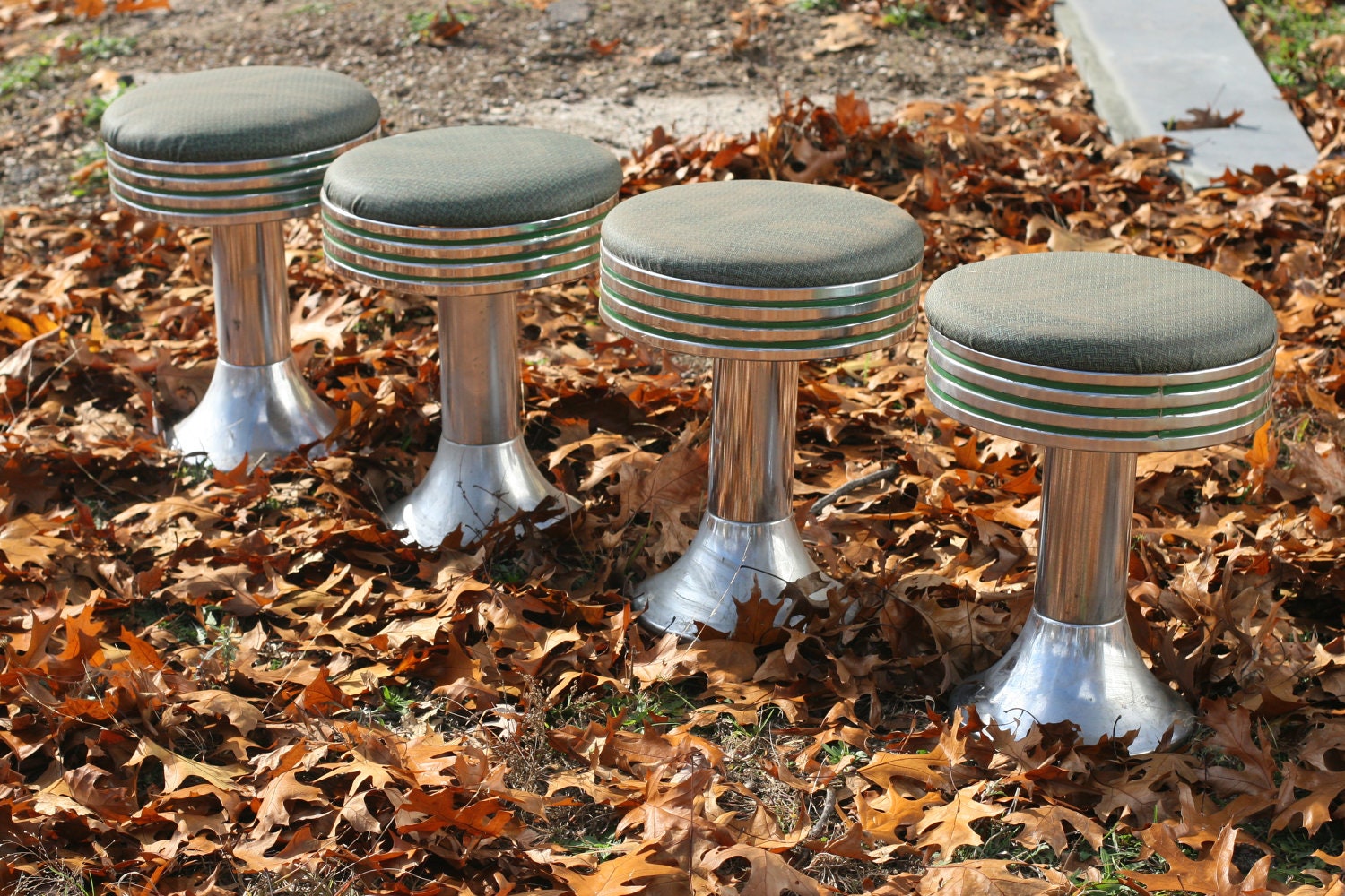 25 OFF SALE Vintage Chrome Diner Stools Set by vintageatmosphere