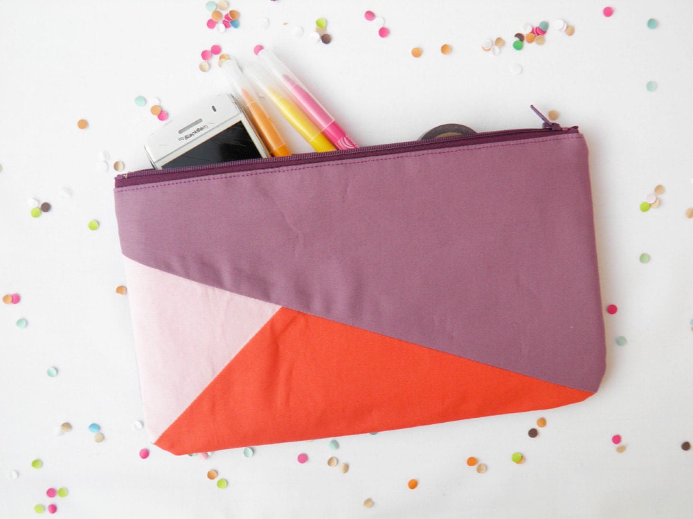 Clutch 6"X10" color block geometric in lilac and orange
