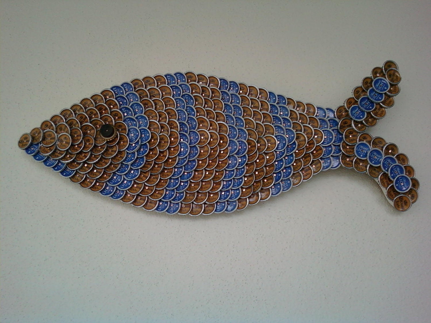 Beer Bottle Cap Fish Wall Art by outsidetheboxsuzie on Etsy