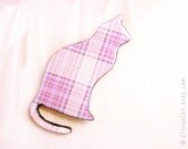 Pink plaid cat brooch