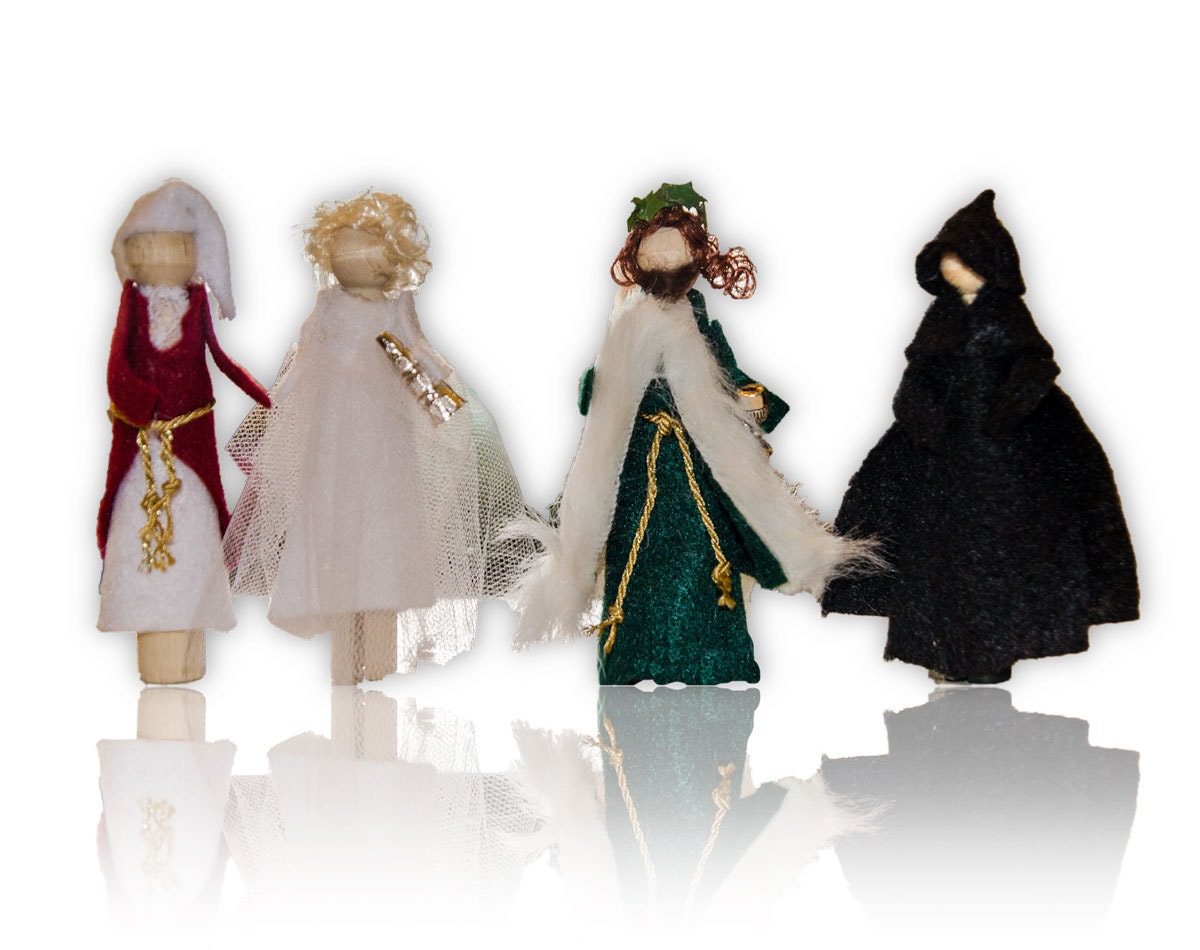 Charles Dickens- A Christmas Carol Doll Ornament Kit: Scrooge, Ghost of Christmas Past, Present, Yet to Come (Set of 4)