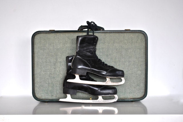 SALE Vintage Ice Skates - Black Men's Skates - Size 11