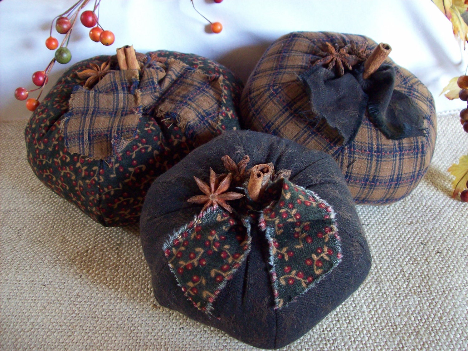 Large Rustic Country Pumpkin Trio
