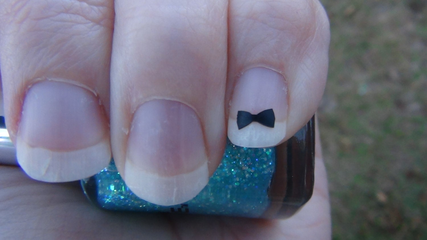 Bowtie Size Small Nail Art Decals Set of 20 Vinyl Stickers Applique Manicure Pedicure Party Event Accessories