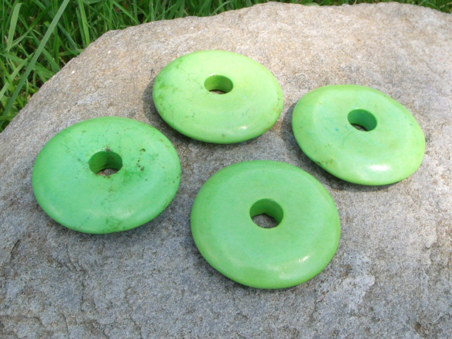 LAST ONE - Large 40mm Lime Green Chalk Turquoise Donut - pkg of 1